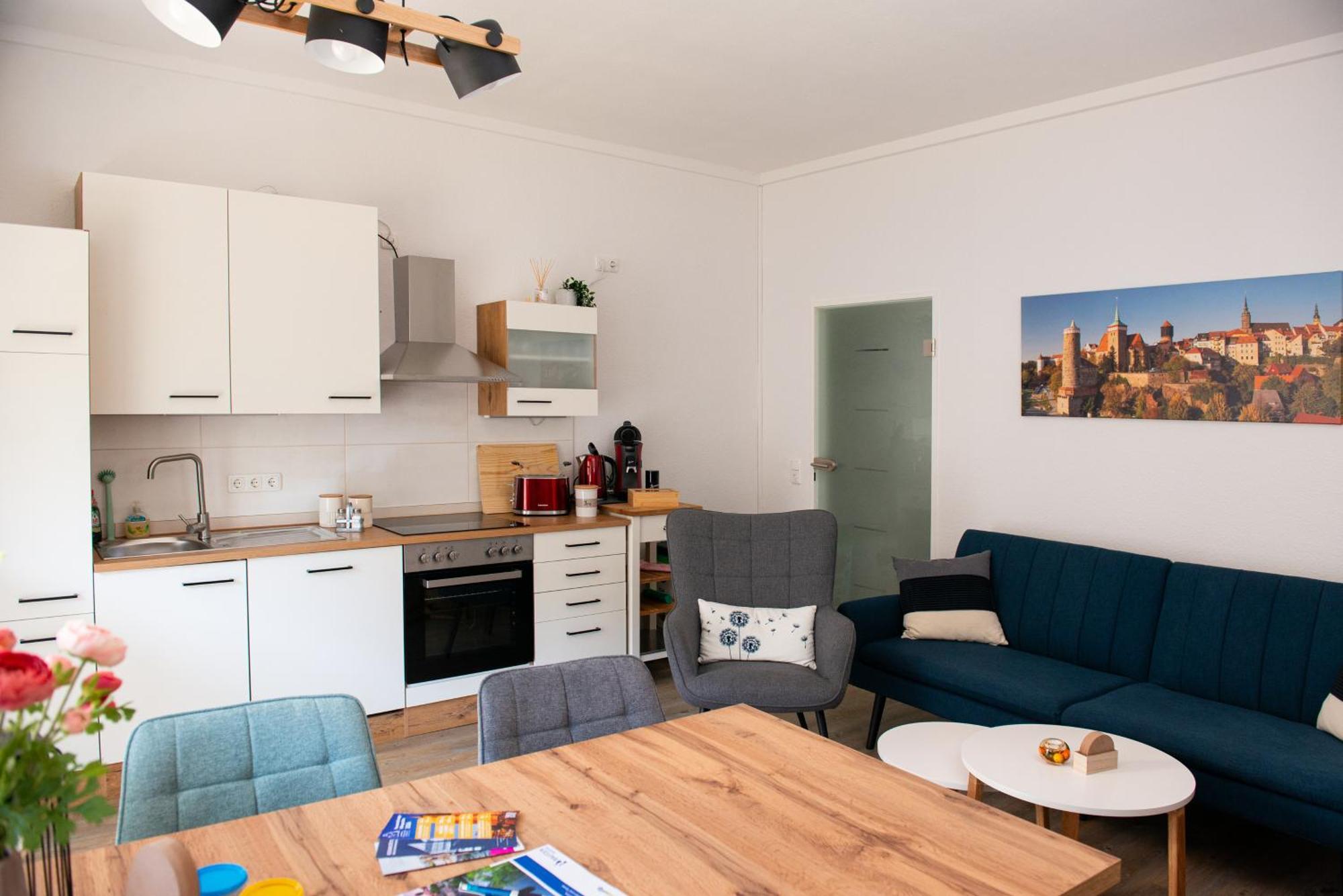 Savor Appartement 5 Personen 2 Schlafzimmer Babybett Netflix Balkon Zentrum Bautzen Luaran gambar